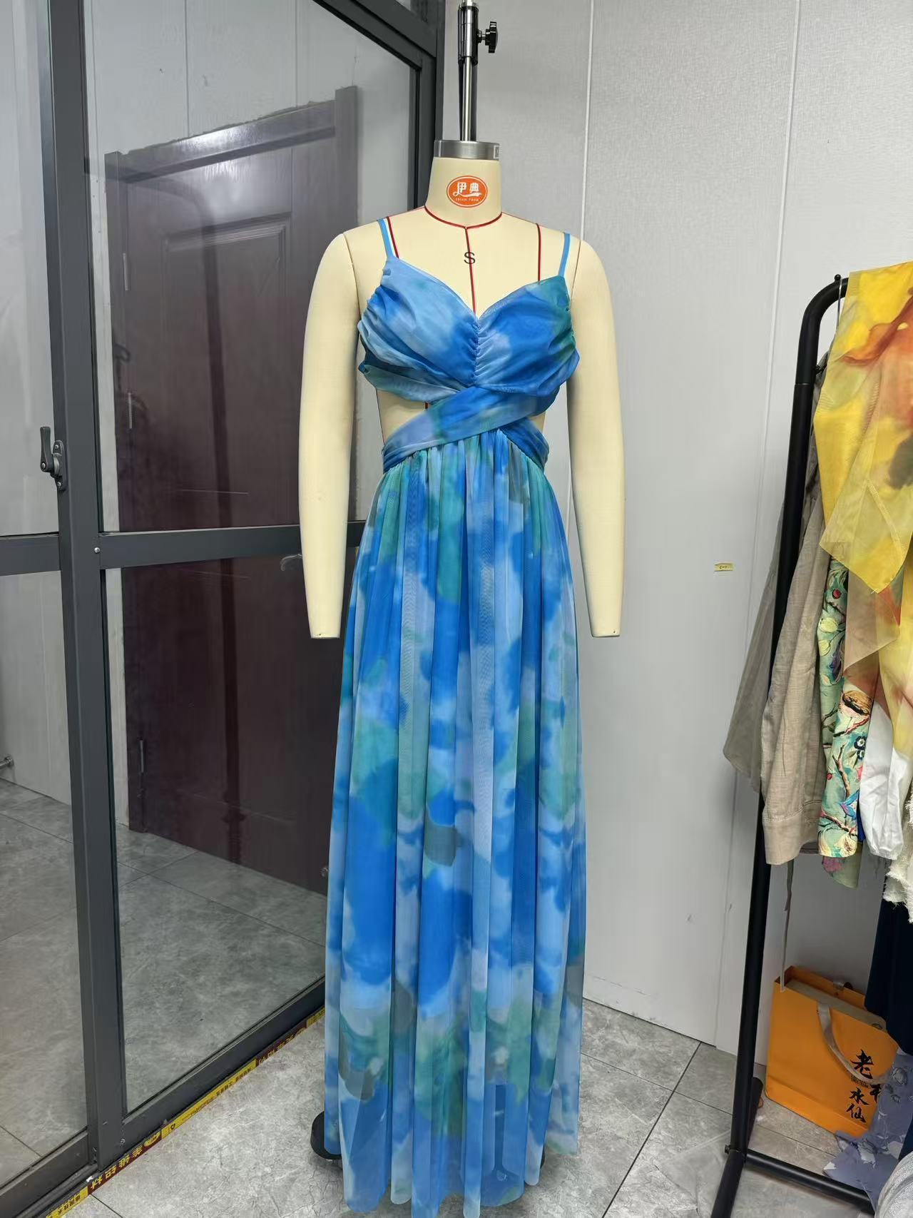 Robe de soirée imprimée en maille