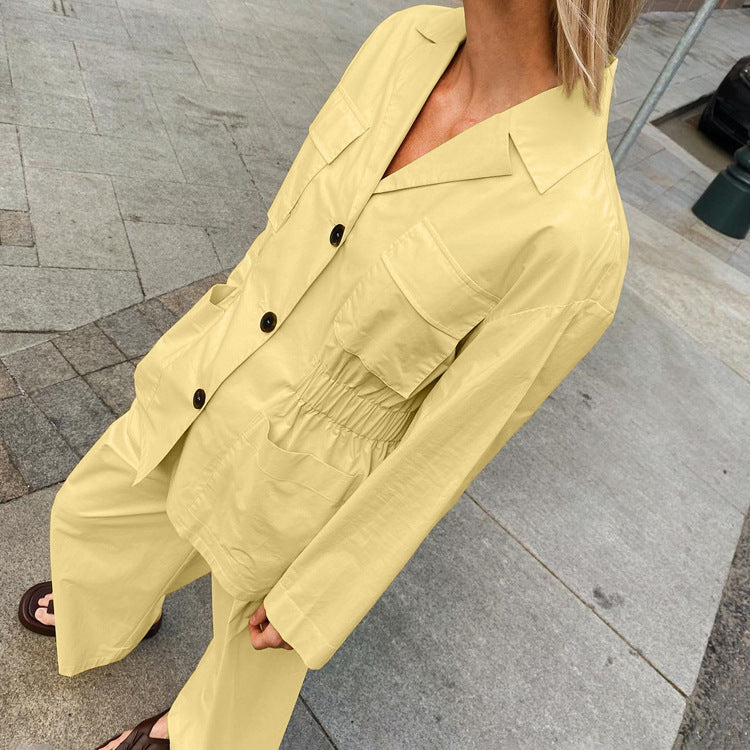 Ensemble deux pièces haut à manches longues et pantalon large à taille ajustée
