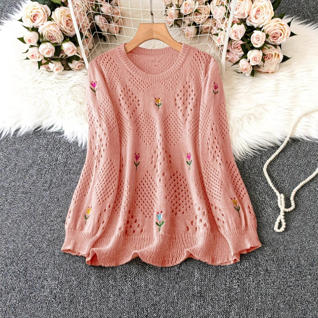 Pull décontracté brodé de fleurs