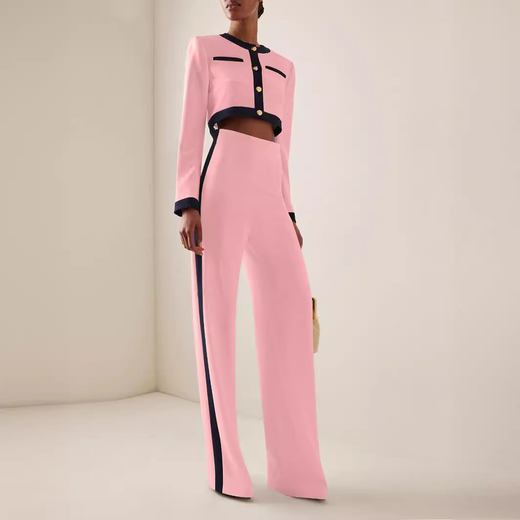 Tenue de bureau pour femme