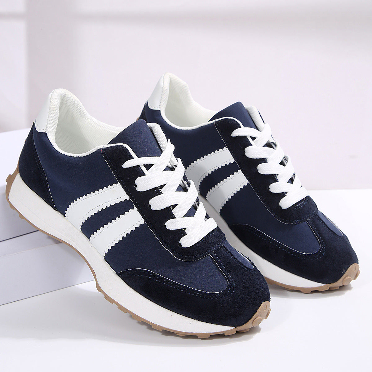 Chaussures décontractées à semelles épaisses style rétro