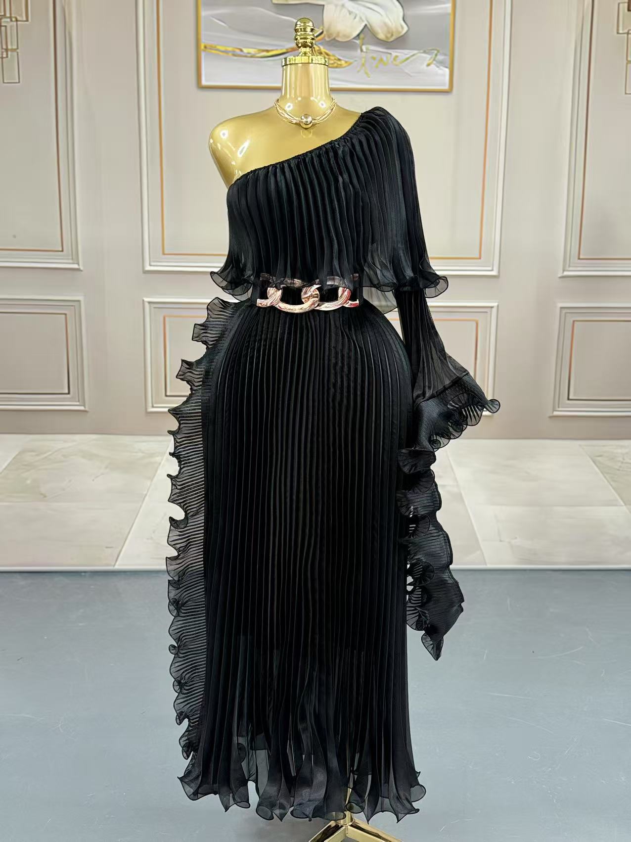 Robe de soirée élégante à une épaule et à la mode
