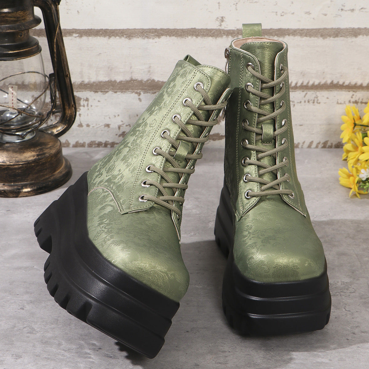 Bottes Martin rétro à plateforme