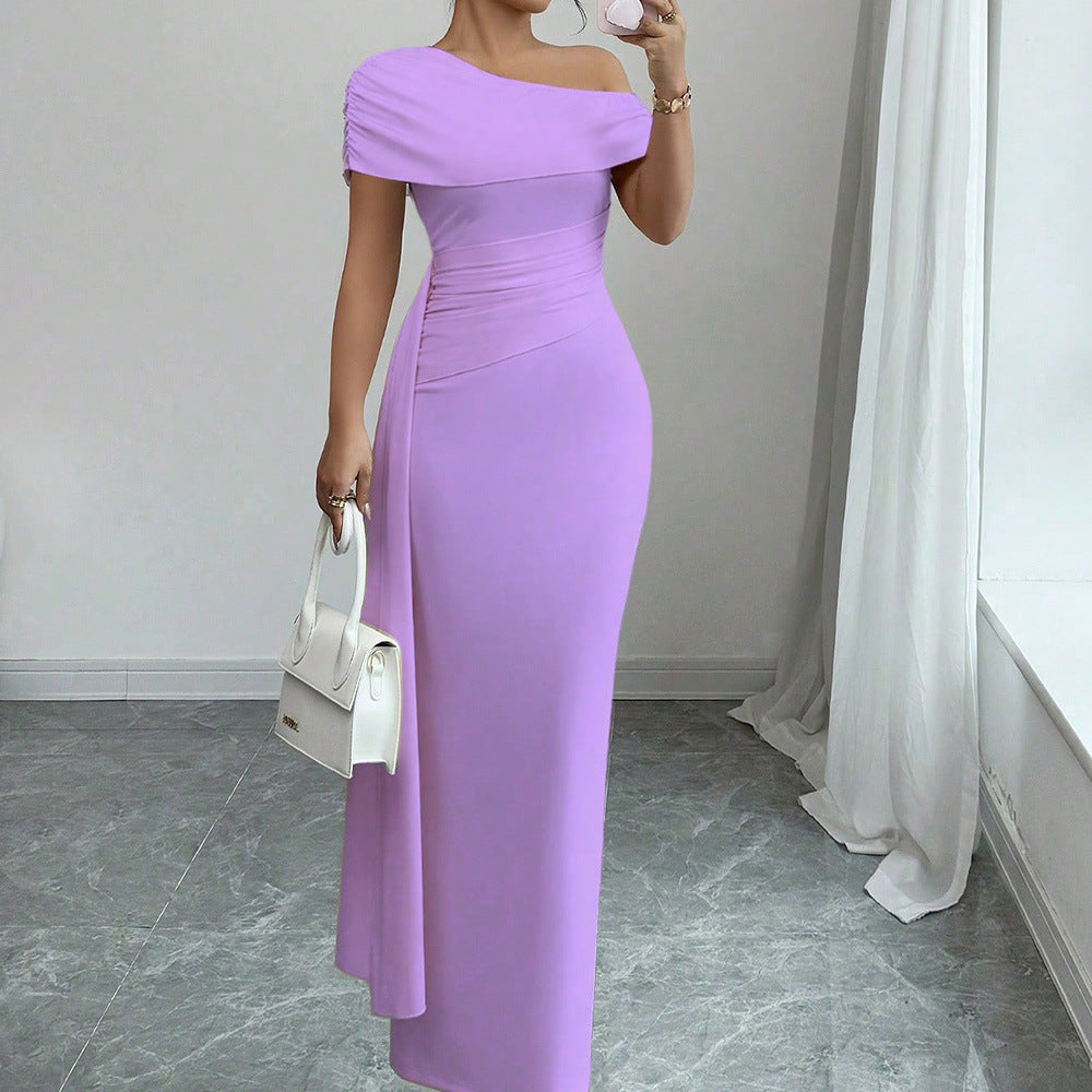 Robe fourreau sans manches de couleur unie sans bretelles