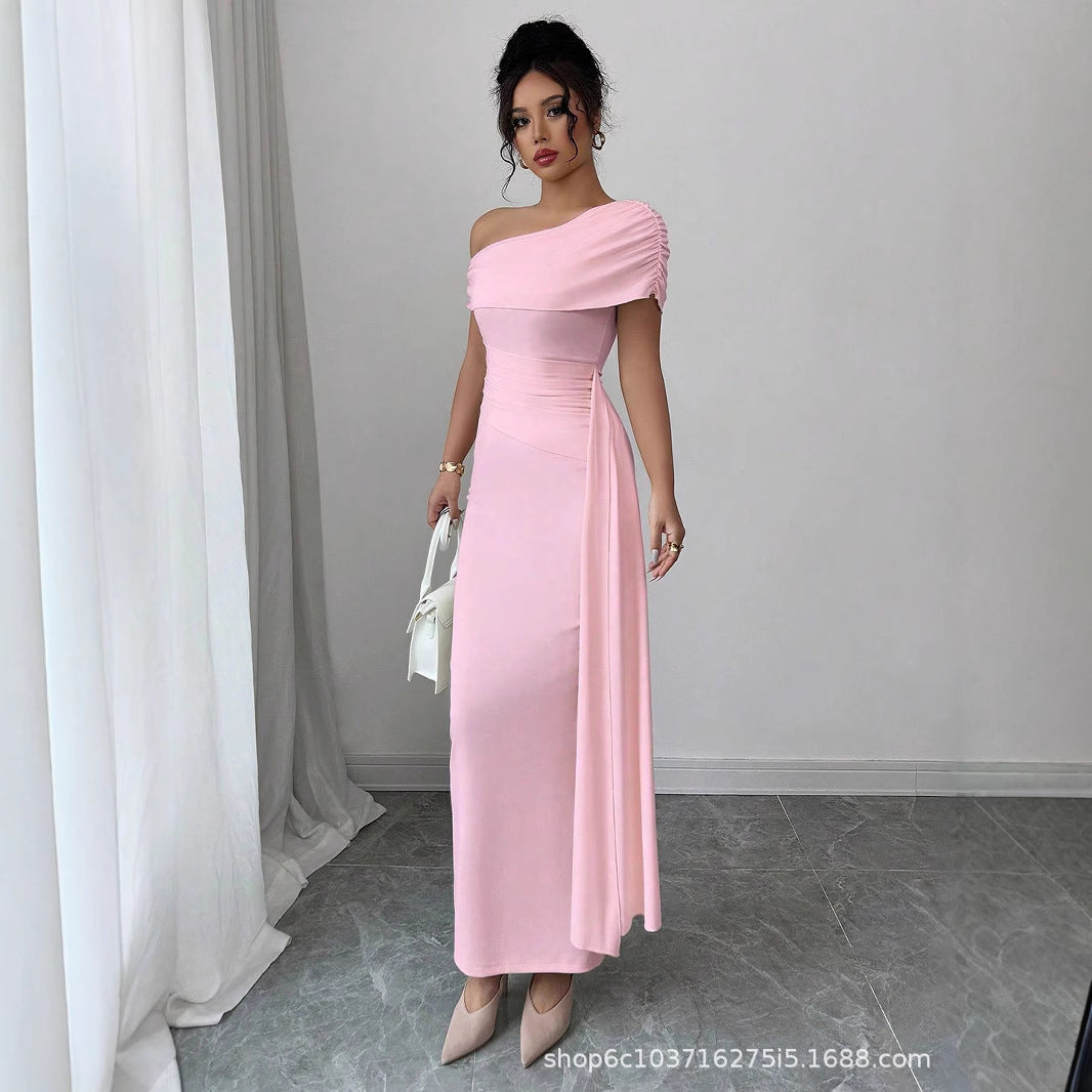 Robe fourreau sans manches de couleur unie sans bretelles
