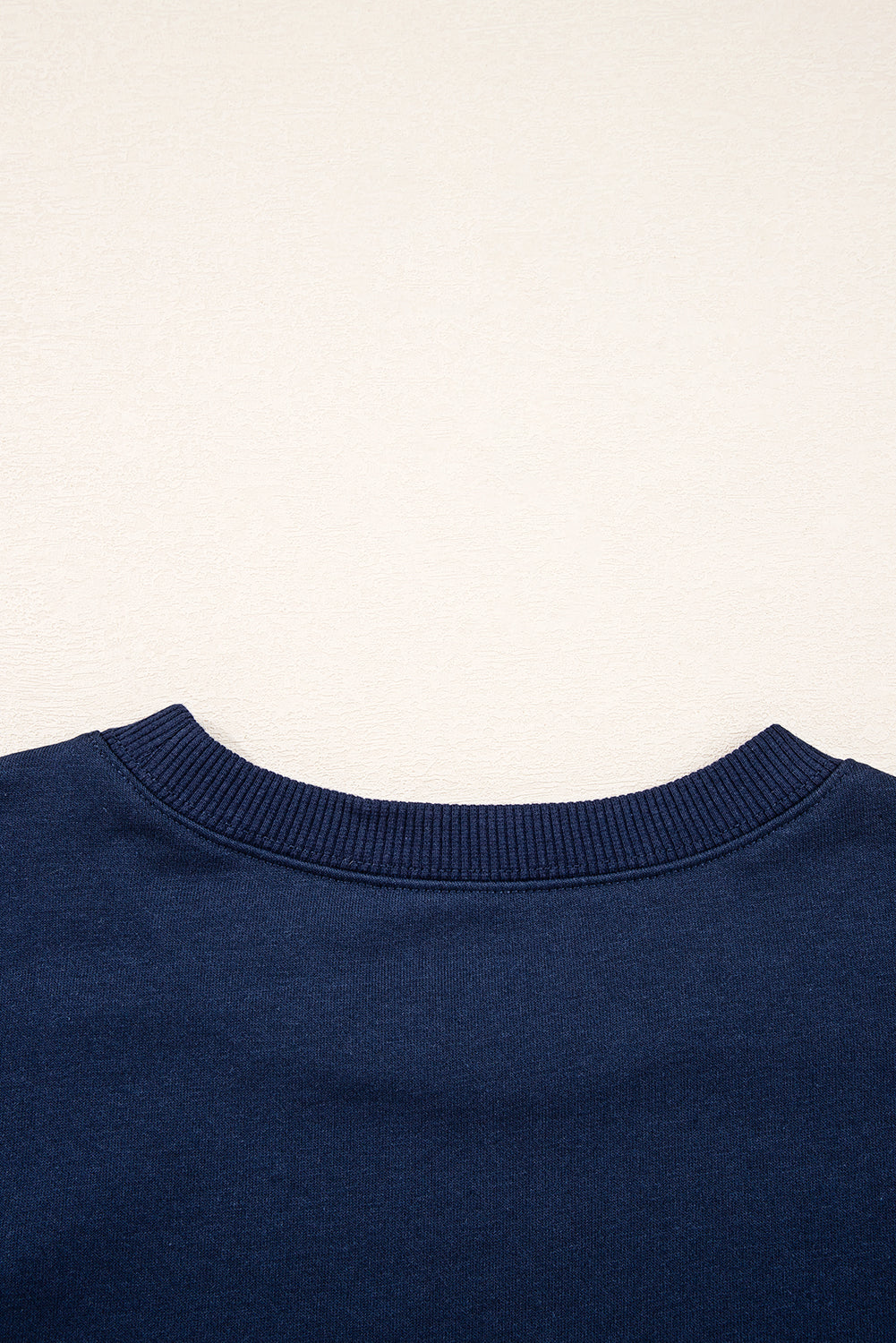 Sweat à épaule de détail à rayures à rayures Varsity Blue Navy