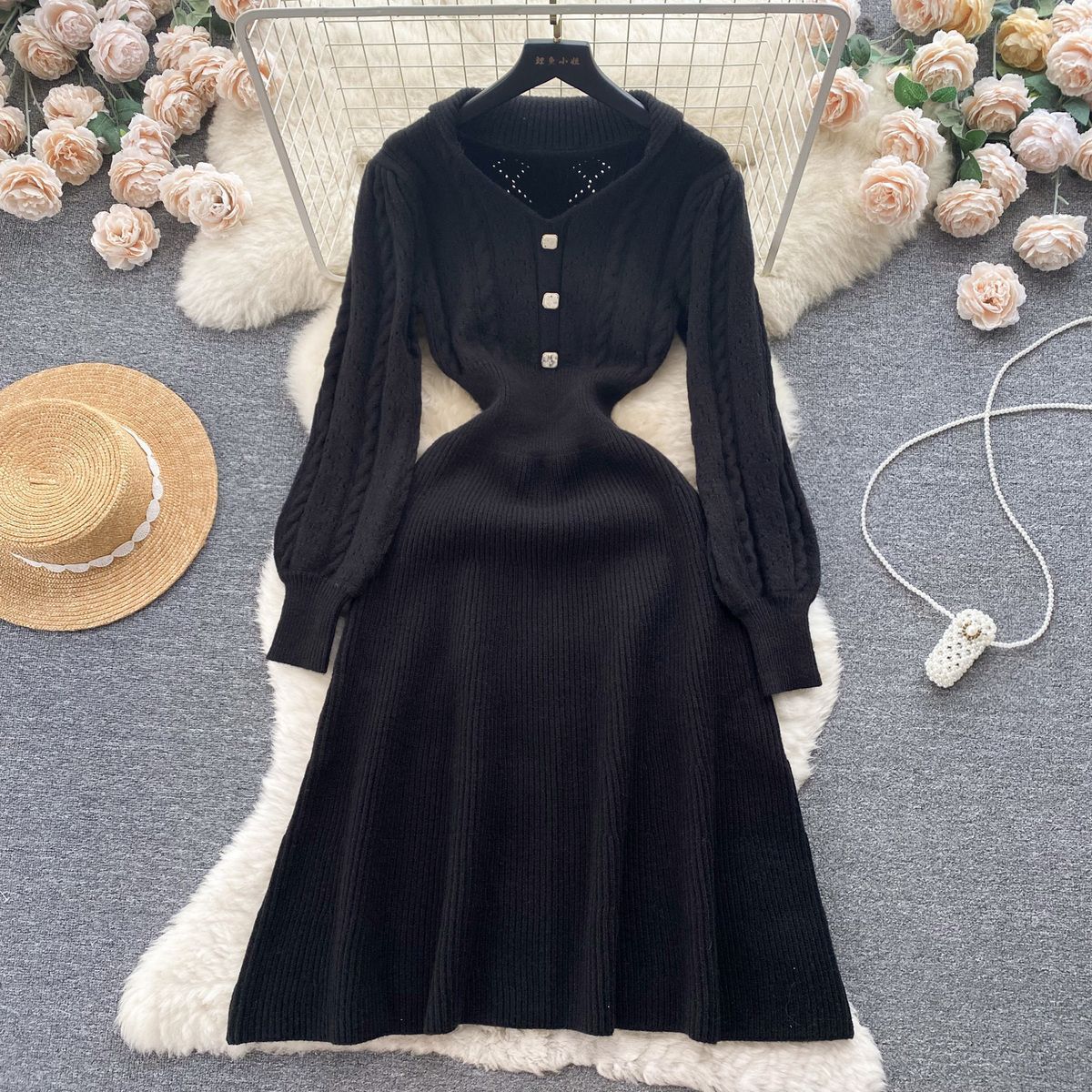 Robe tricotée Abricot, Café, Noir