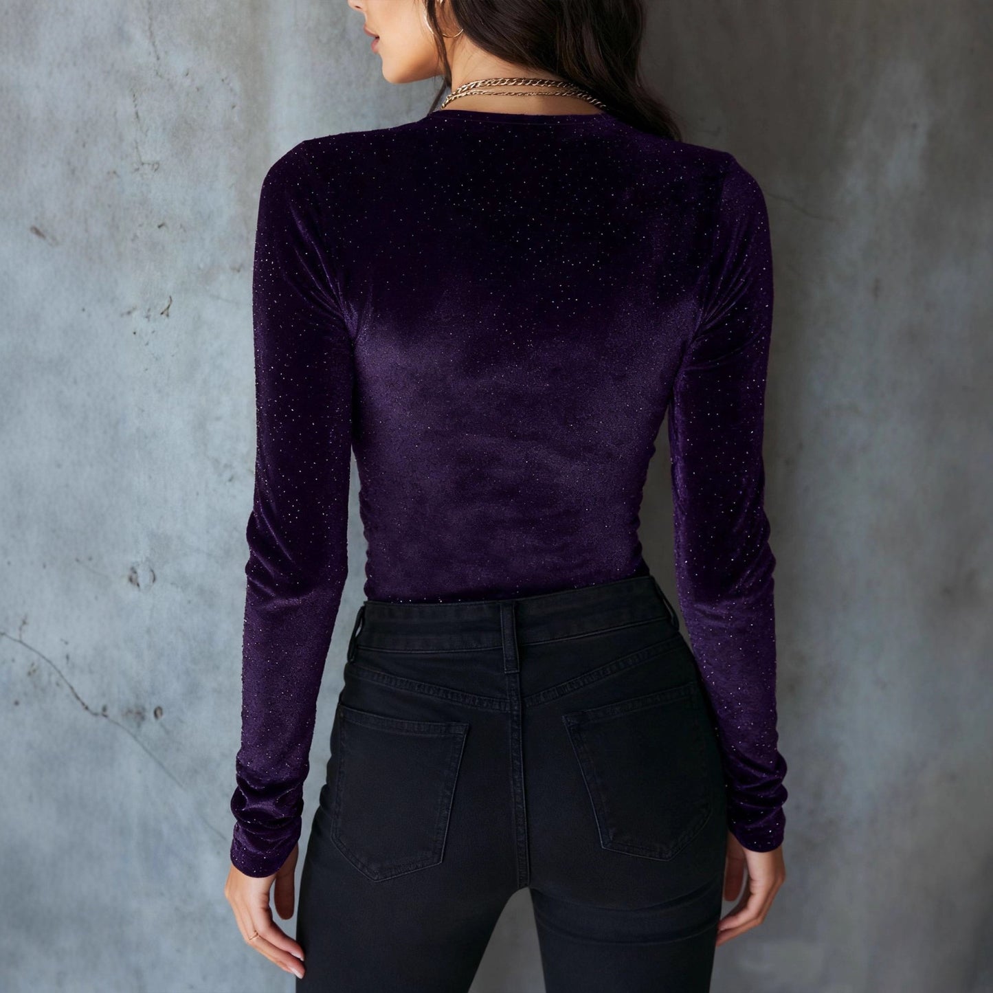 T-shirt à manches longues en velours, col en V