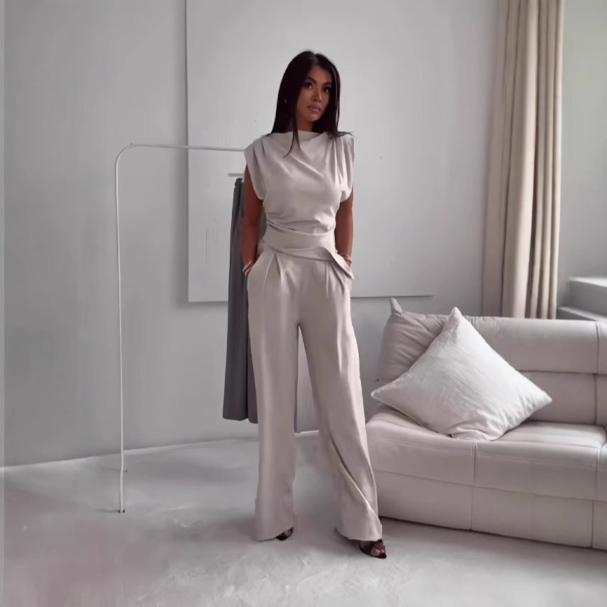 Ensemble de costume sans manches pour femme