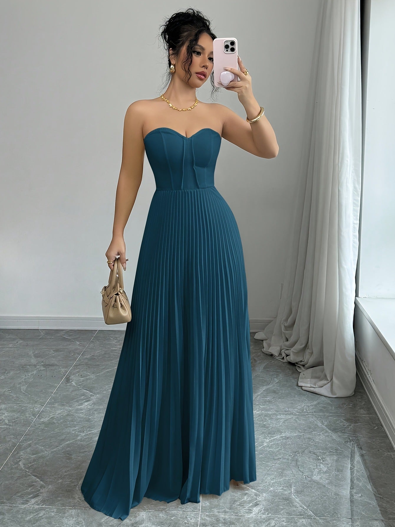Robe élégante moulante à taille haute pour femme
