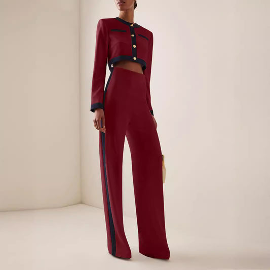 Tenue de bureau pour femme
