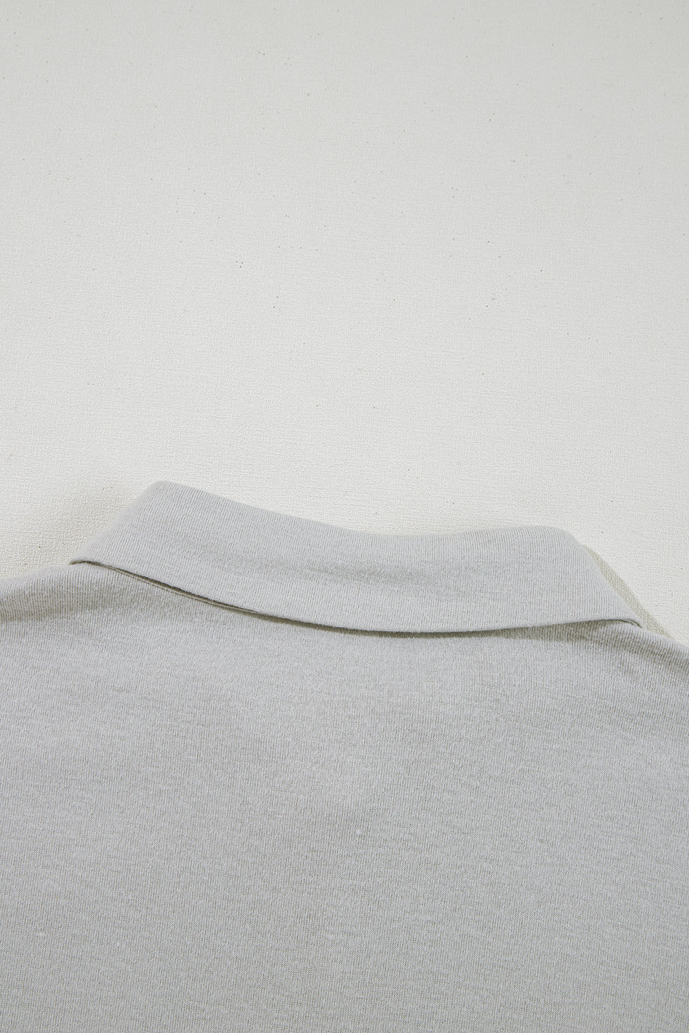 Grey 3 PCS Crop Tank Shorts avec plate-forme de cardigan