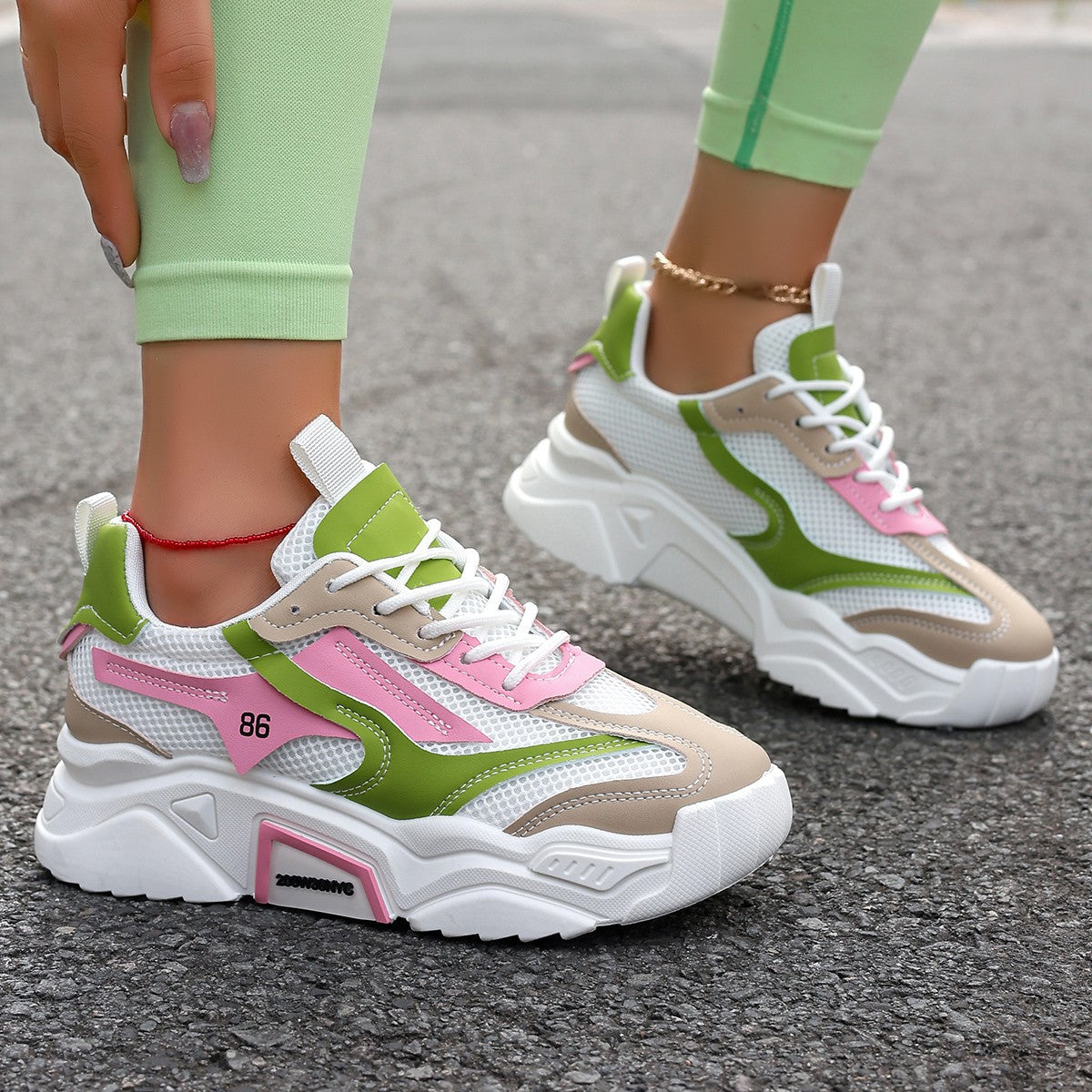 Chaussures à talons compensés pour femmes