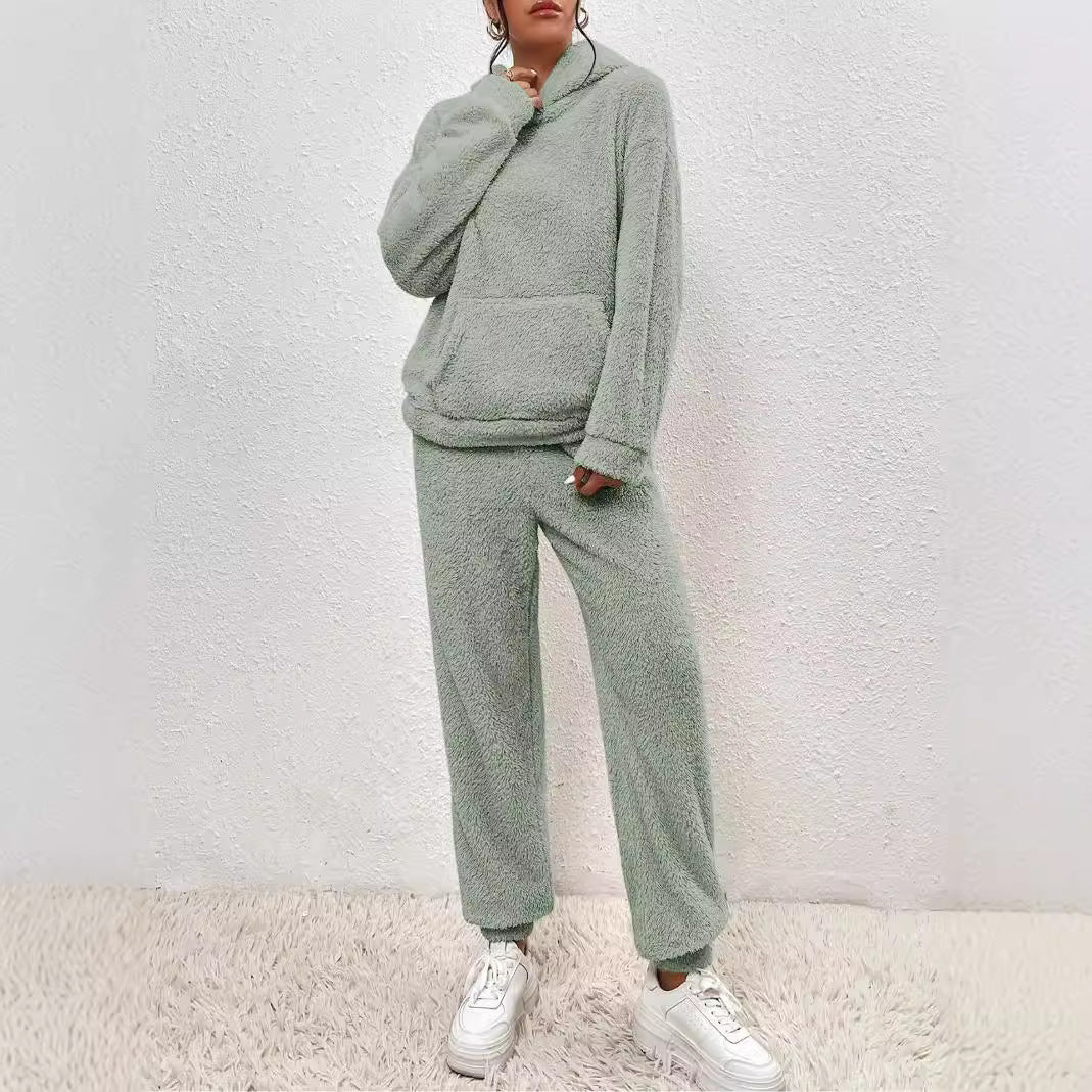 Pyjama d'hiver en peluche, haut à capuche décontracté et pantalon à bande élastique, vêtements chauds pour canapé et maison, ensemble de pantalons pour femmes