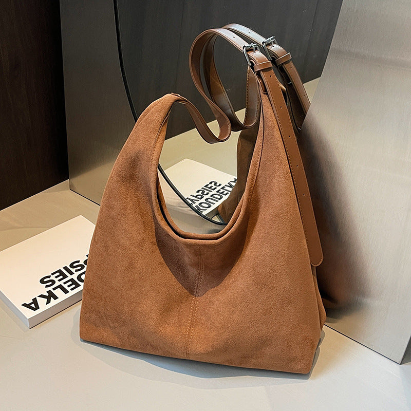 Sac seau en daim de grande capacité
