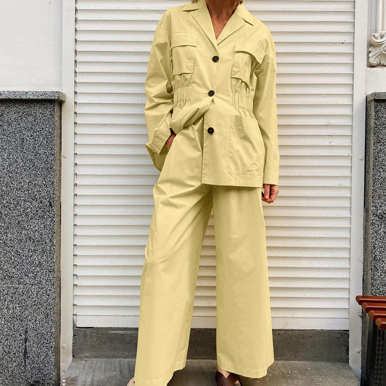 Ensemble deux pièces haut à manches longues et pantalon large à taille ajustée