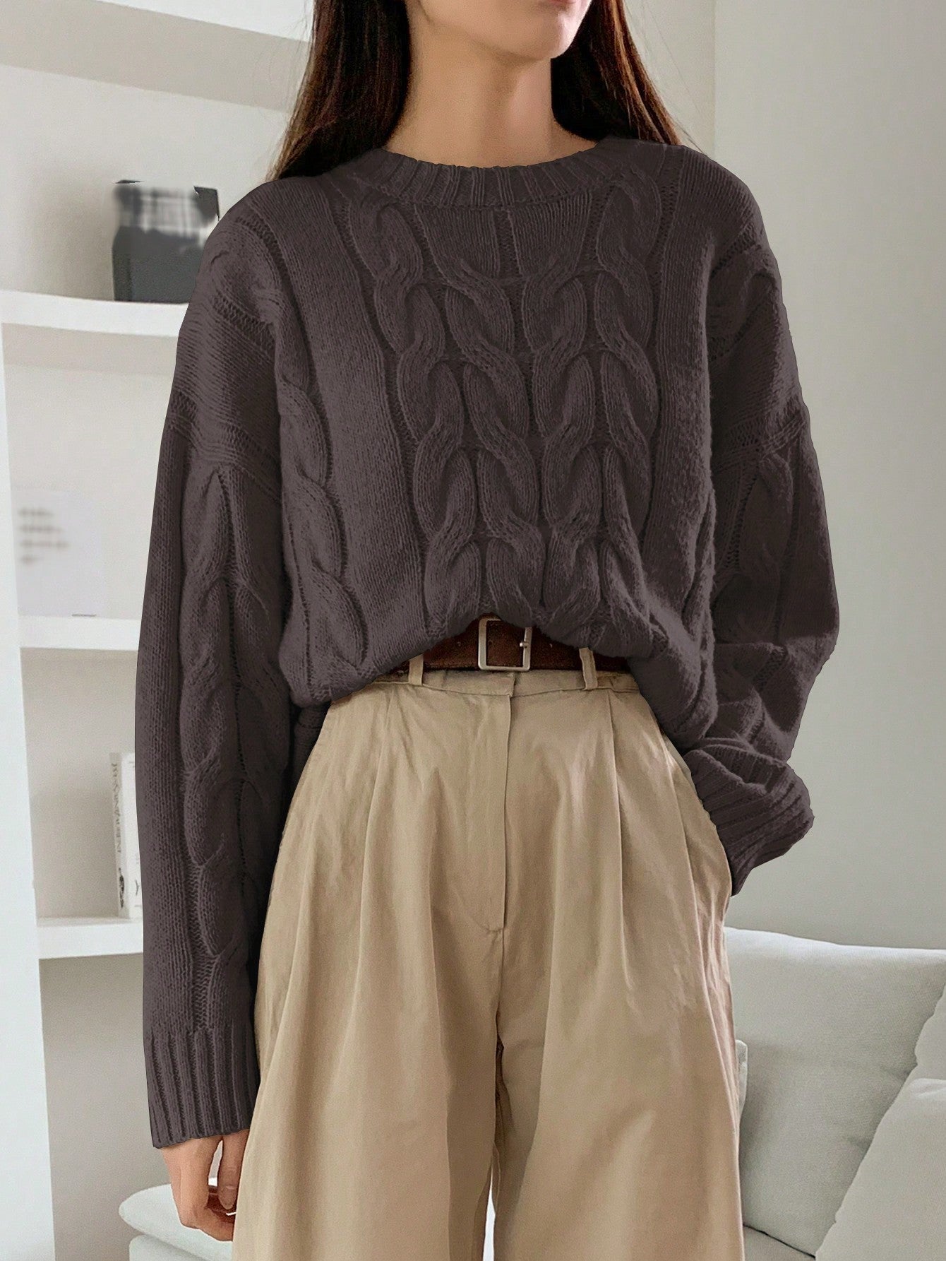 Pull tendance à col rond et couleur unie