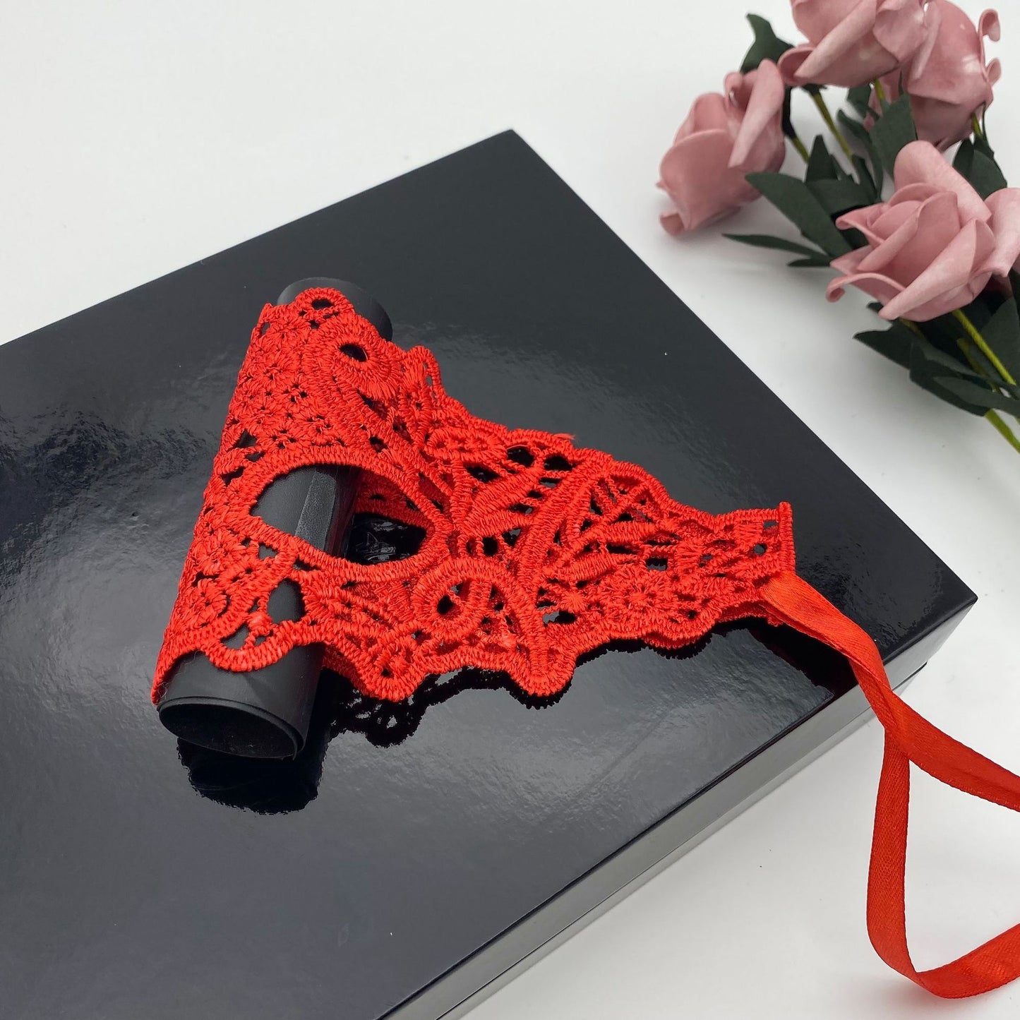 Masque demi-visage en dentelle sexy pour adulte, accessoire de performance pour Halloween