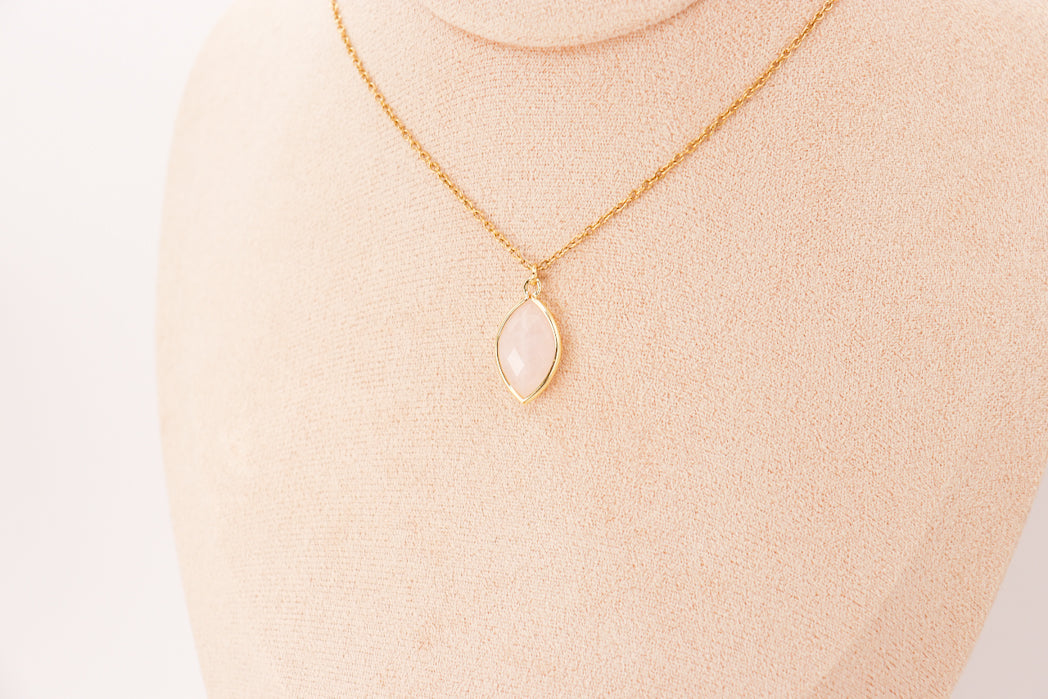 Pendant | Almond in Rose Quartz-2