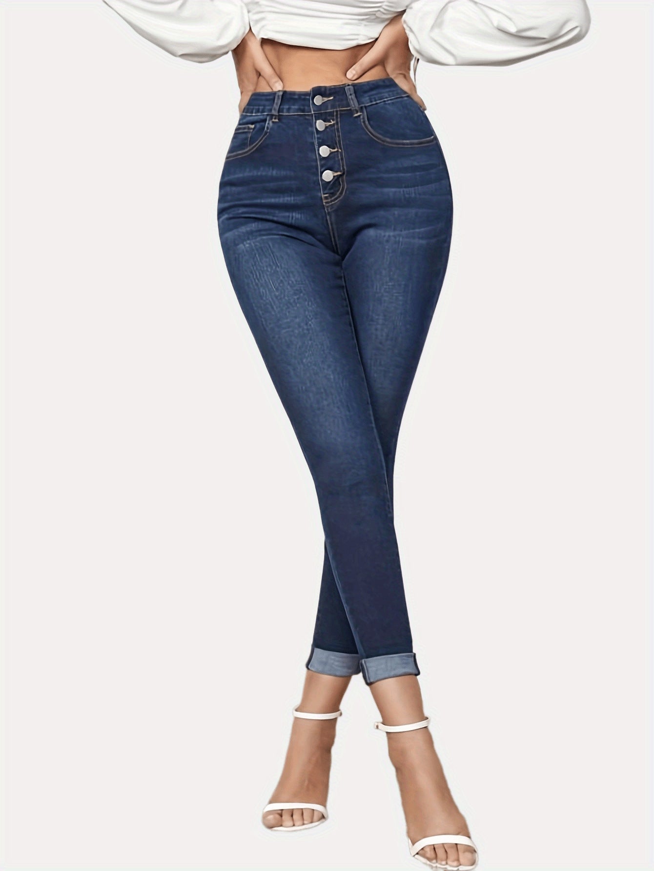 Jean court extensible à ourlet roulé et coupe slim contrastée
