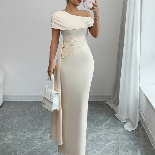 Robe fourreau sans manches de couleur unie sans bretelles